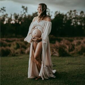 Reclamation dress in cream, buttons all the way up fits xs-xxl